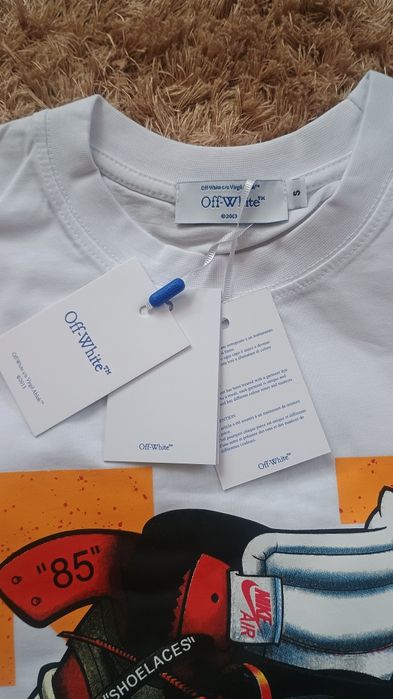 Tricou Off-White