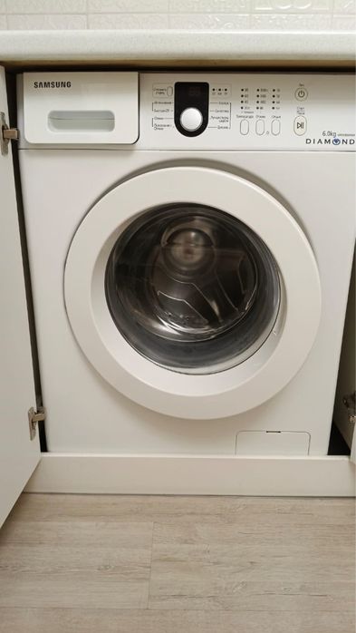 СРОЧНО Продам стиральную машину Samsung