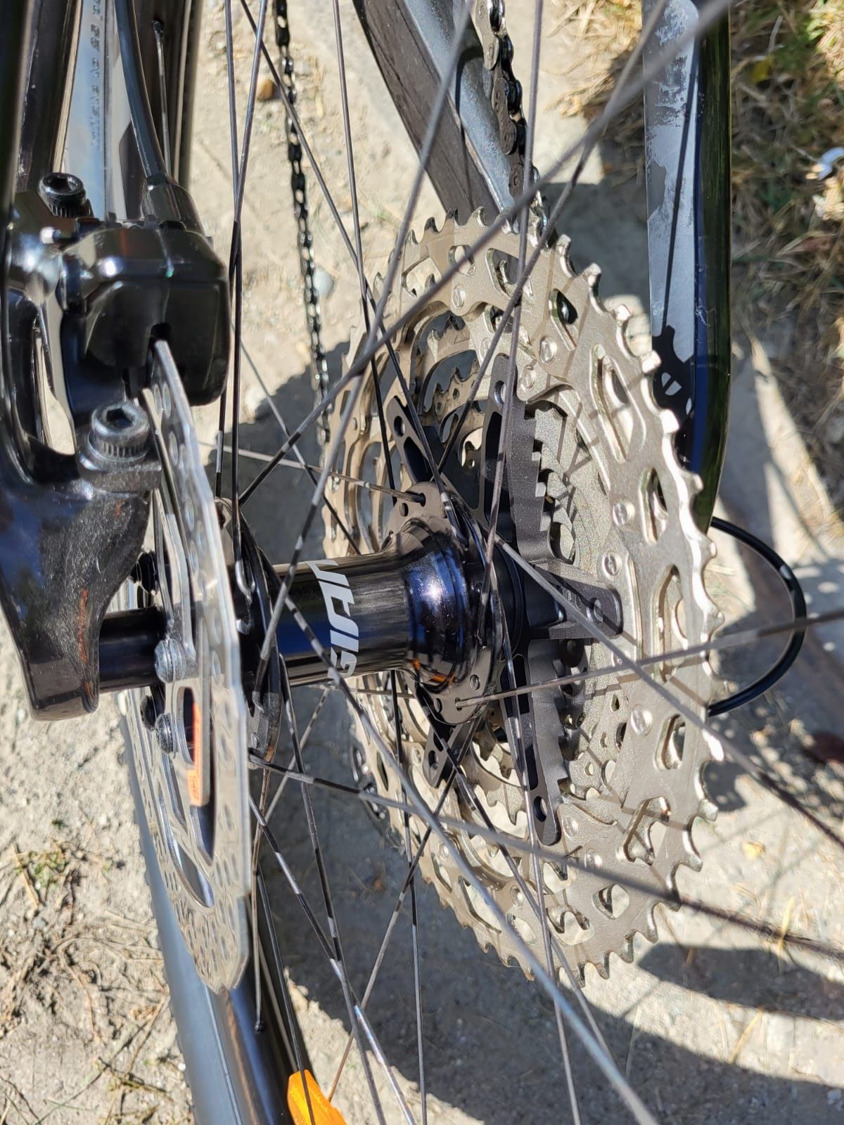 Bicicleta  full  suspension  GIANT athem advanced  pro 3 / 29"