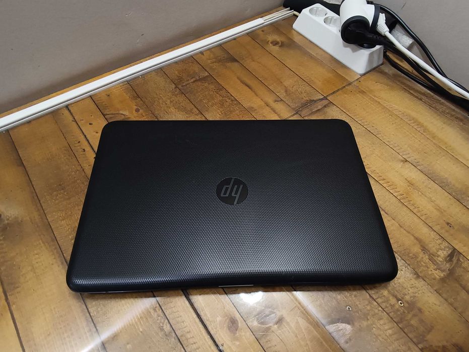 Лаптоп HP Notebook - 15-ac137ne  - i5 5200U / 15.6"