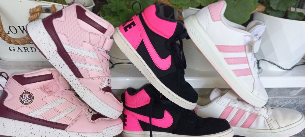 Продавам оригинални детски маратонки