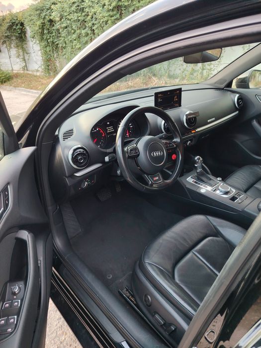 Vând Audi A3 Sedan 8V Quattro (2016) - 2.0 TFSI 220 CP