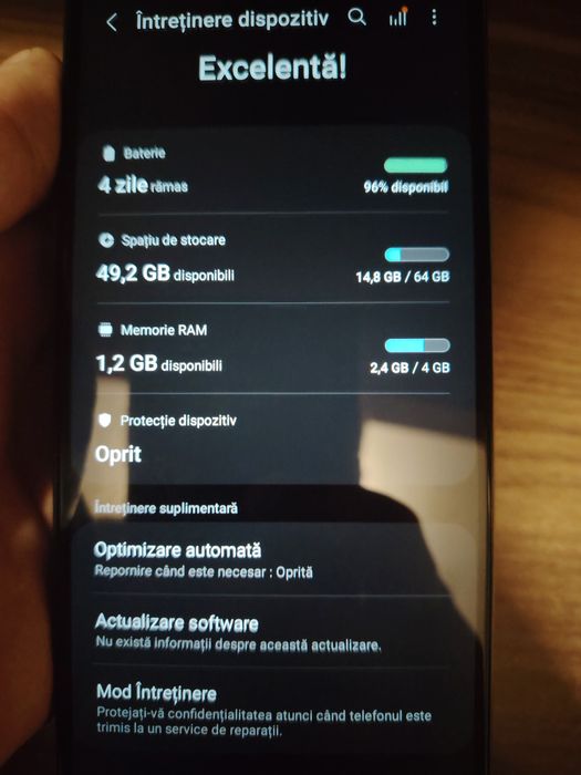 Vând Samsung M12 impecabil