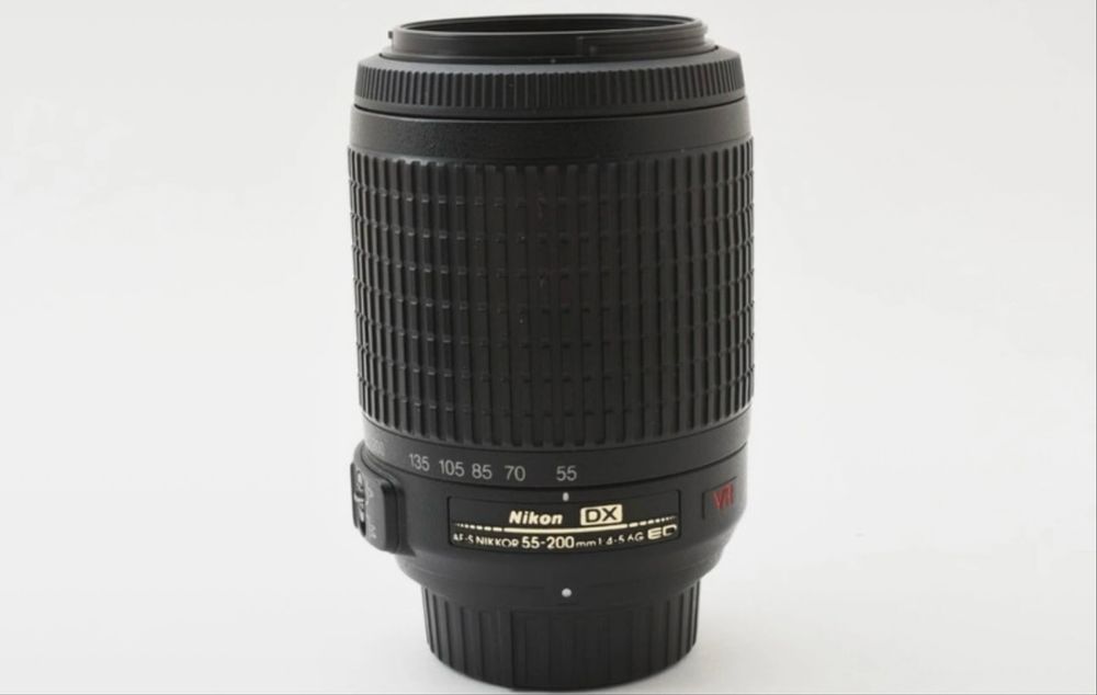 NikonD5200/Nikon AF-S Nikkor 55-200mm f/4-5.6 G ED VR DX