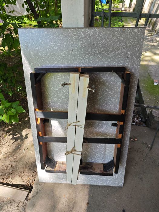 Стол кухонный 115-70см  обеденный станция метро Москва