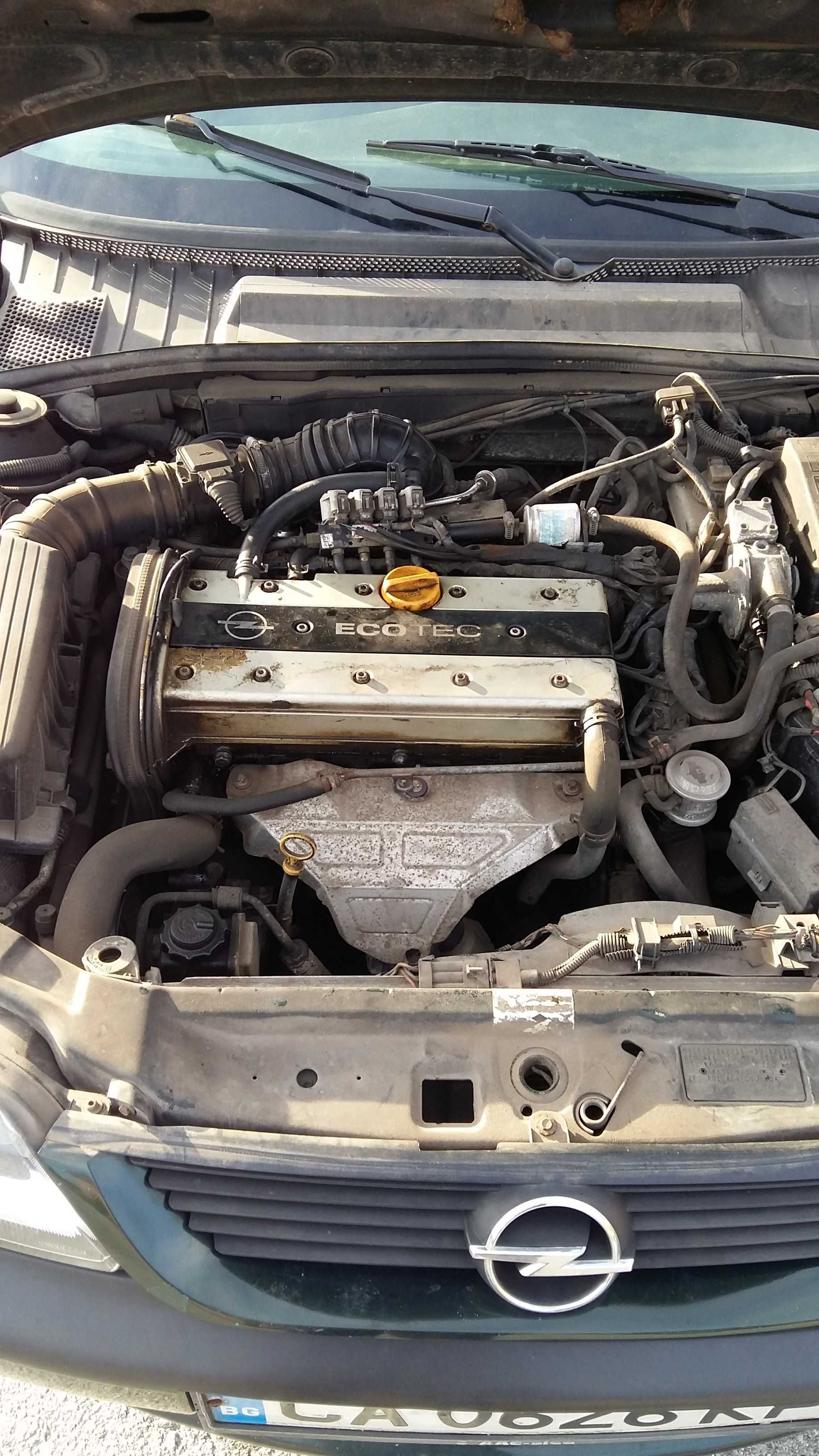 Opel Vectra B 1.8 16V на части