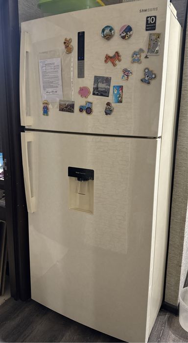 Продам холодильник Samsung