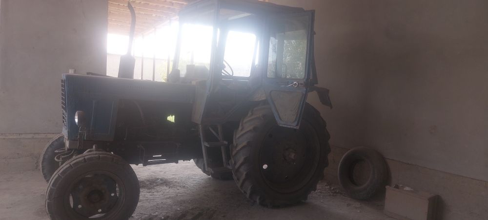 MTZ 80 TELECHKASI PULIGI bor holati yaxshi