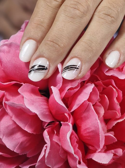 Unghii cu gel/semi Ploiesti