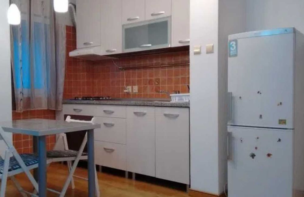 Дава се под наем Двустаен апартамент в Пловдив, Централна гара - 65 кв.м за 285.6 € - Снимка #2