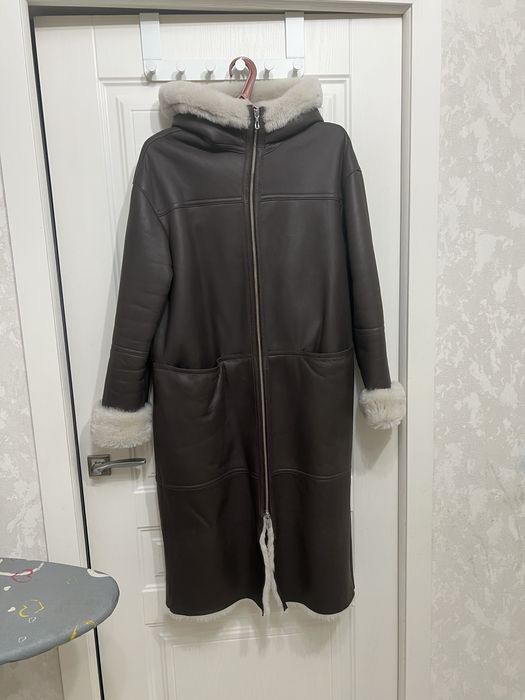 Продам женскую дубленку