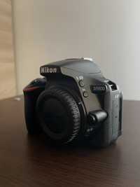 Nikon D5600 Aparat Foto DSLR 24.2MP