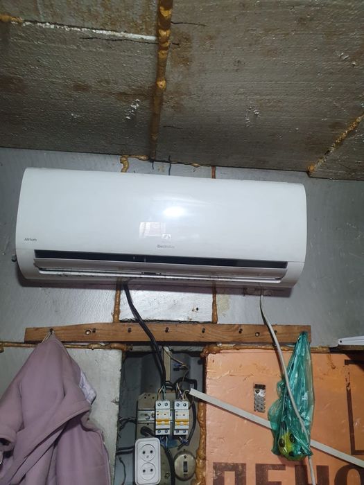 Кондиционер б/у.