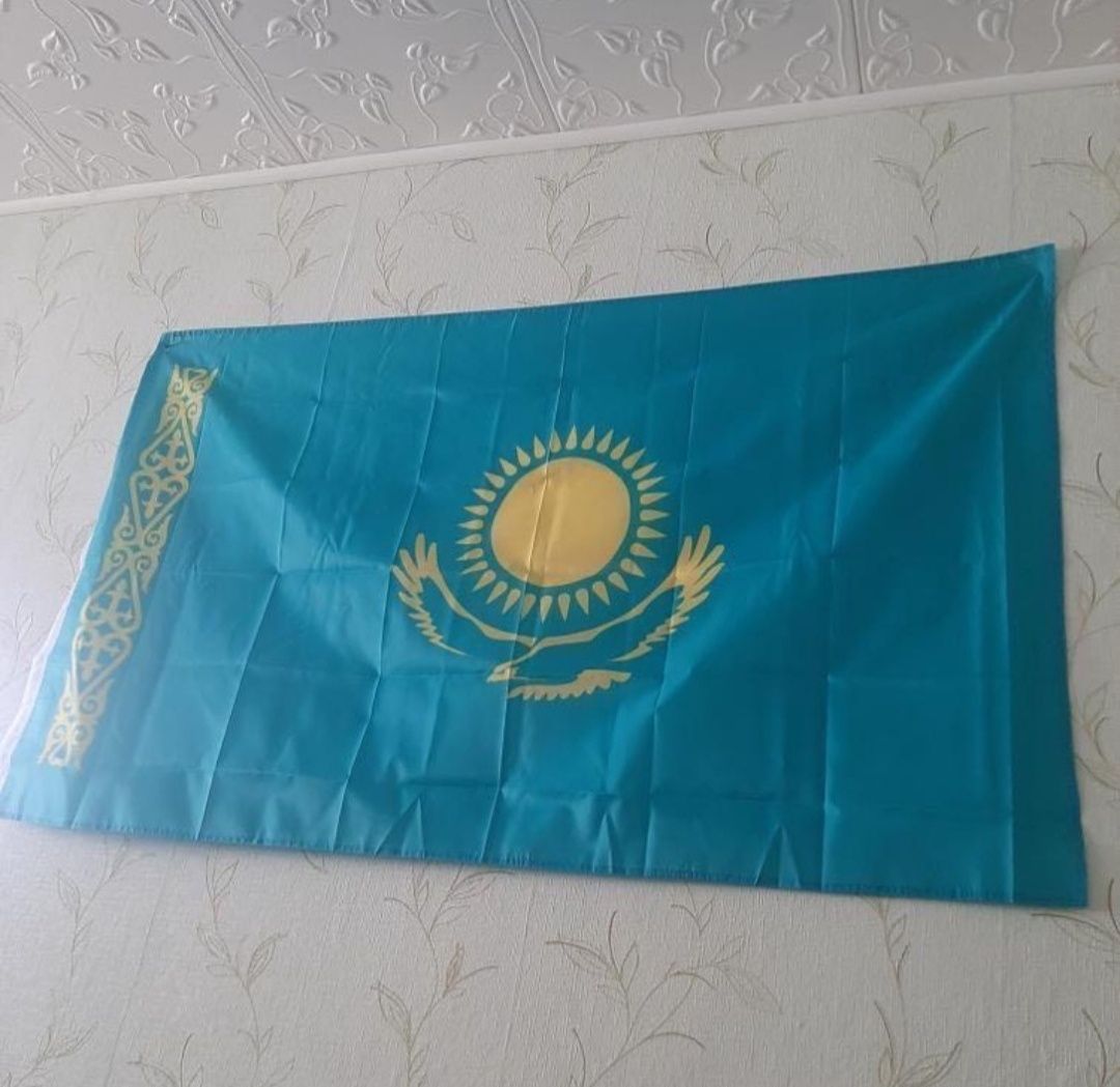 Флаг Казахстана ту