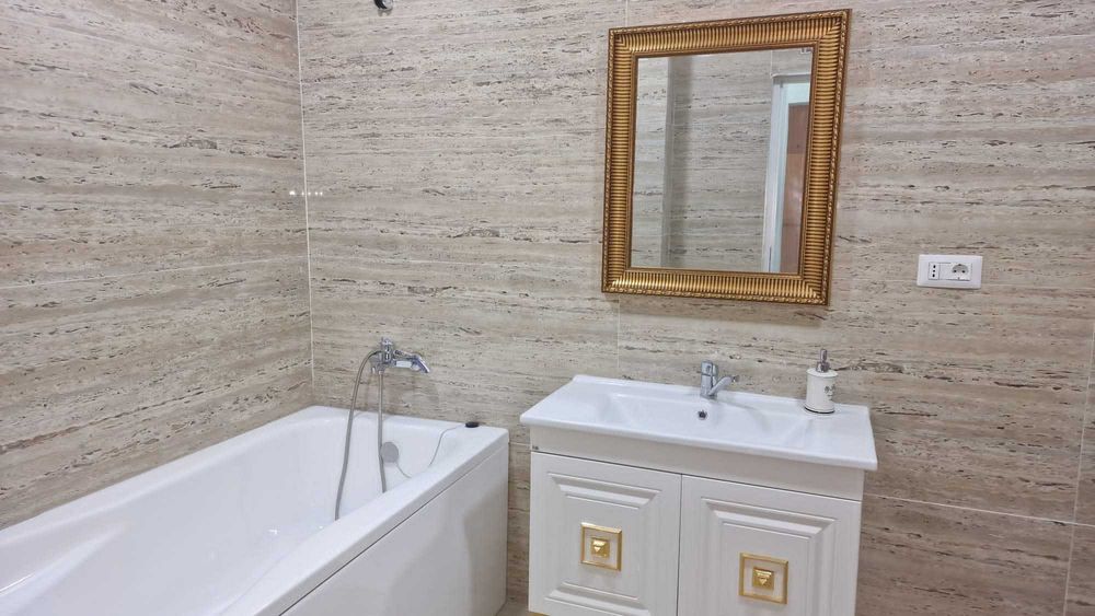 Ultracentral apartament regim hotelier