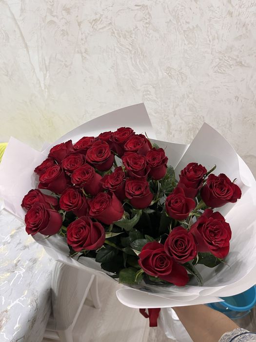 Срочно 25 роза 1метр 10.000