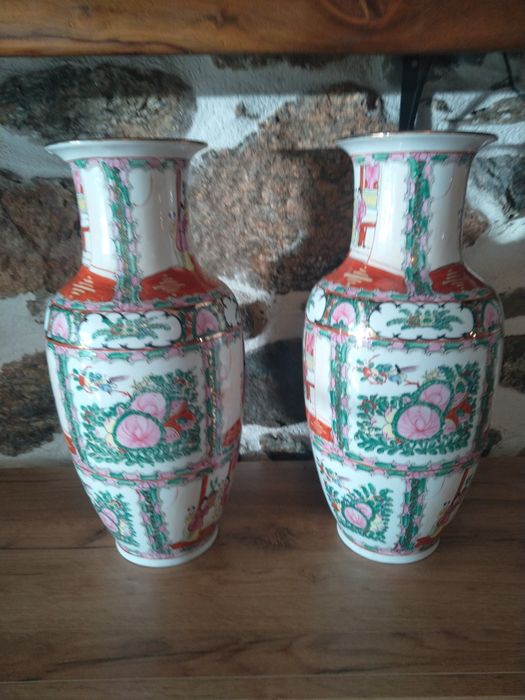 Продавам огромни антикварни Японски вази Сатцума