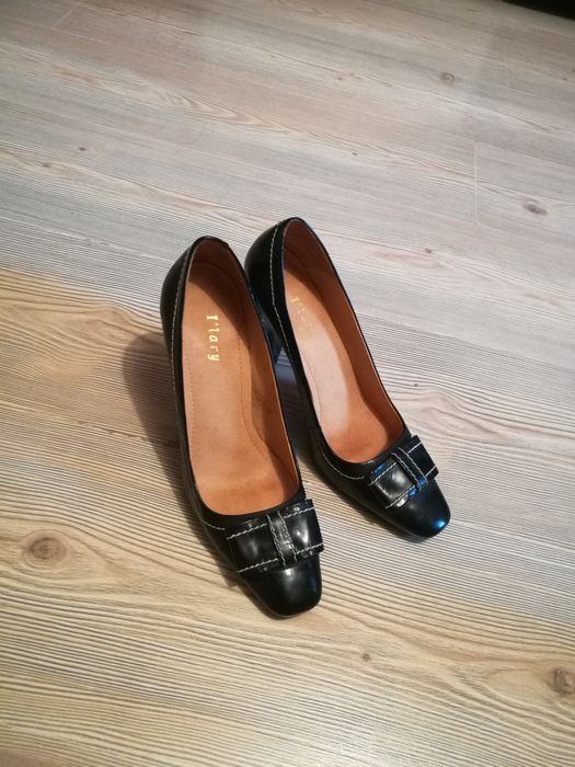 Pantofi I'lary de damă, din piele lacuita