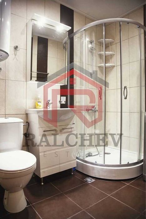 Дава се под наем Двустаен апартамент в Варна, Базар Левски - 65 кв.м за 612 € - Снимка #9