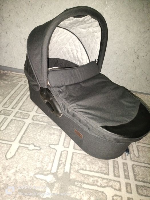 Продаётся коляска 3 в 1