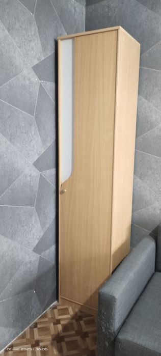 Продам шкаф для гостиной/спальни