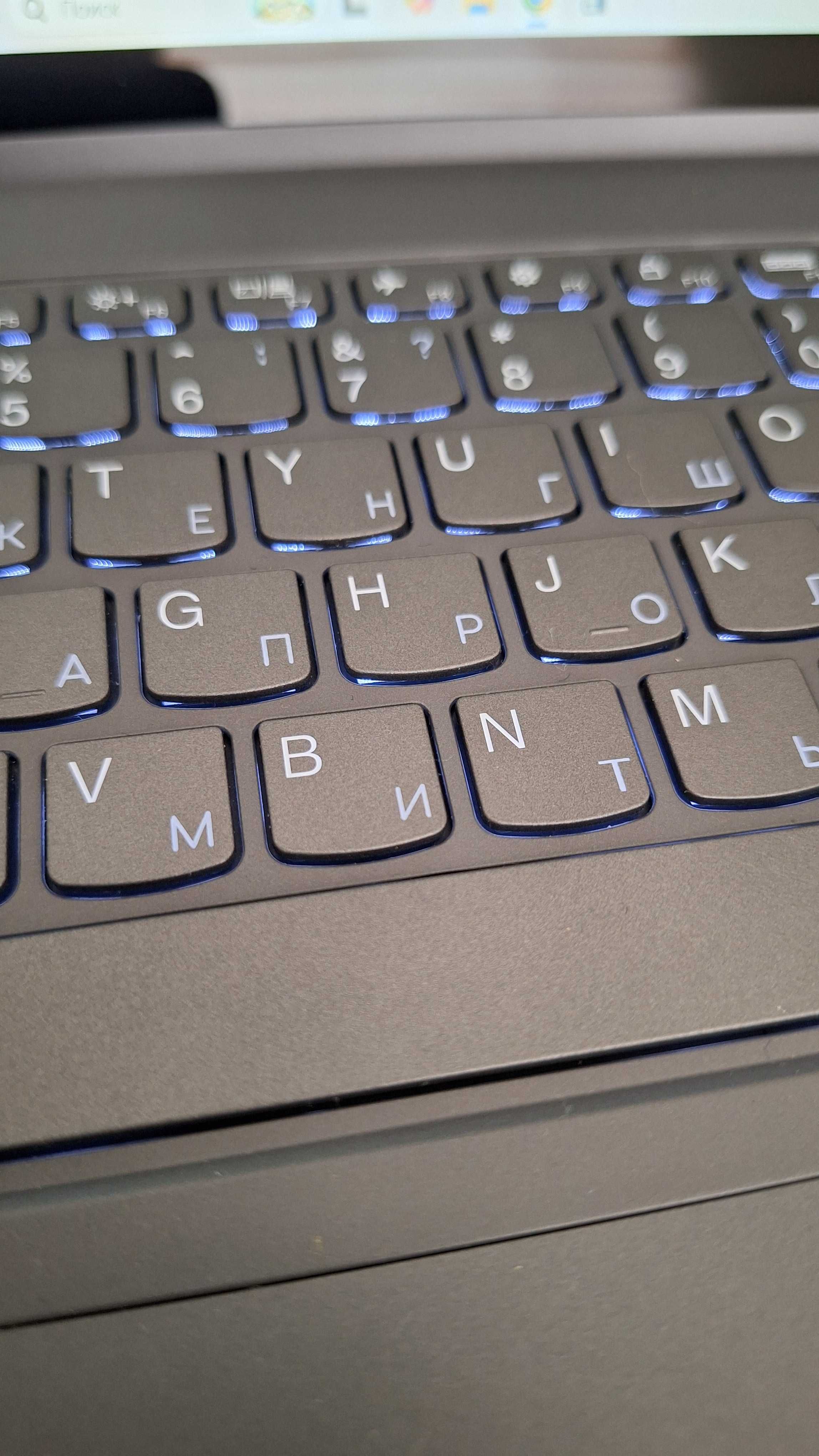 Срочно продаю свой ноутбук Lenovo Ideapad Flex 5