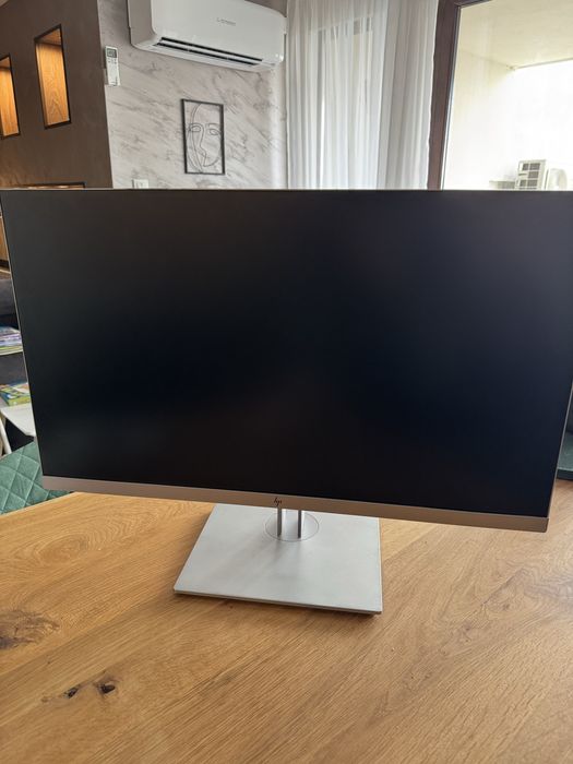 27 инча Монитор HP EliteDisplay e273q - 2k резолюция (като нов)