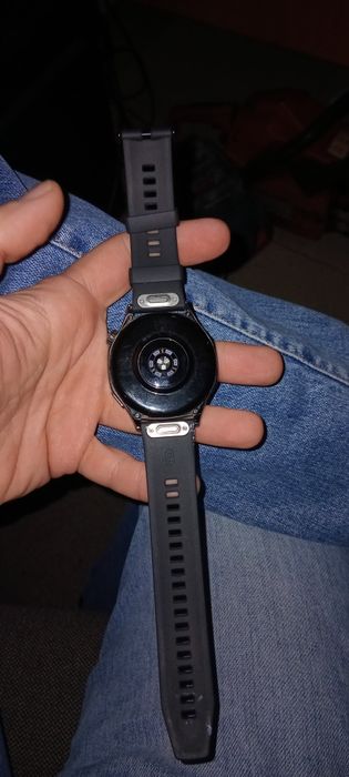 Часовник Huawei watch gt5 нов !