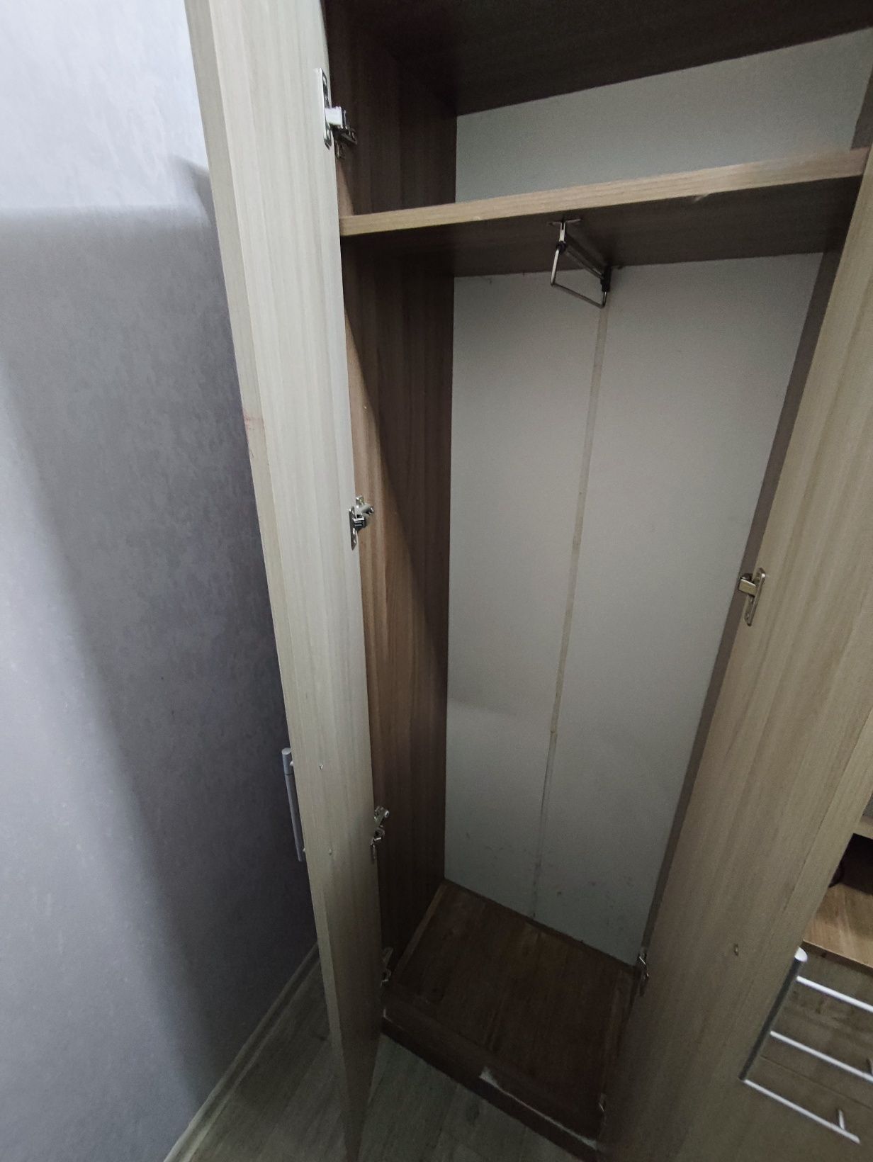 Шкаф в прихожую. Прихожка