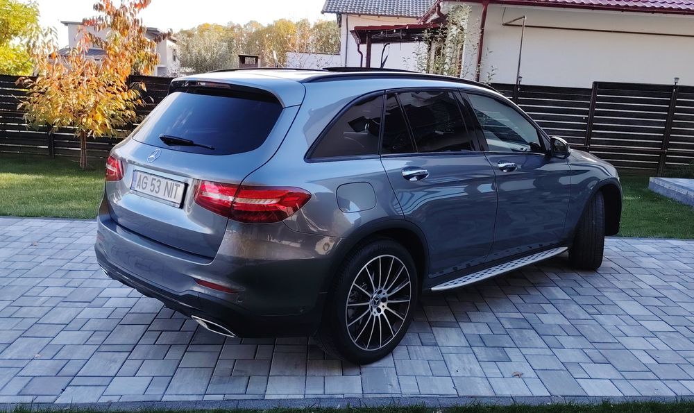 Mercedes-Benz GLC AMG Lounge Eclusive - 250 CDI Panoramic 360 ° Air-ma