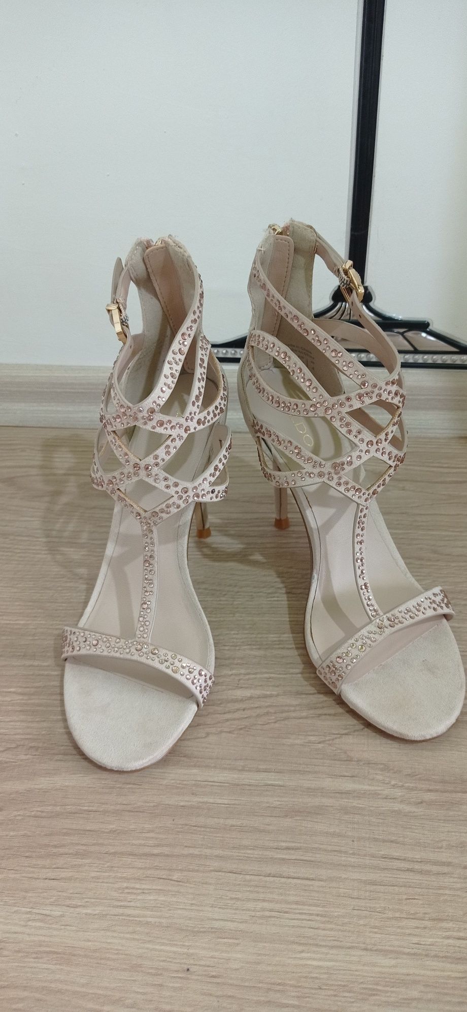 Обувки на ток Aldo