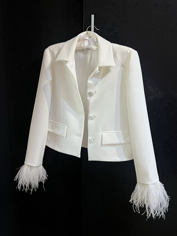 Сако Zara с пера