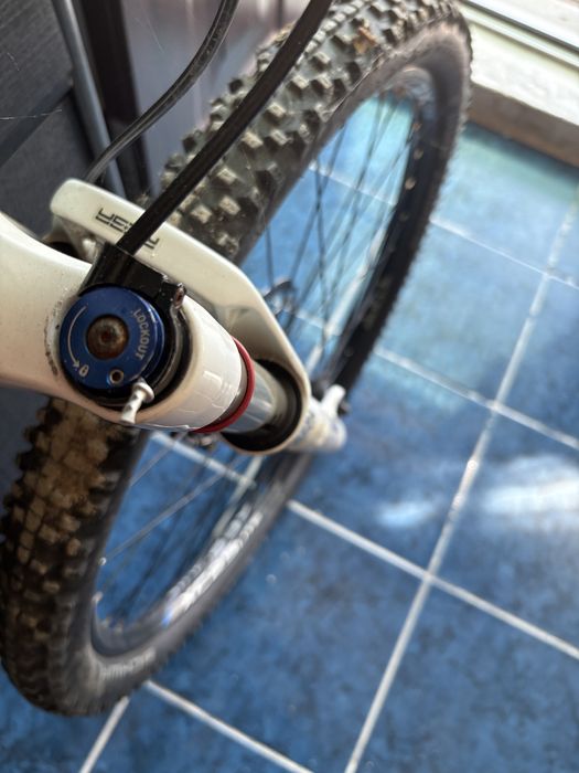 vand bicicleta bulls