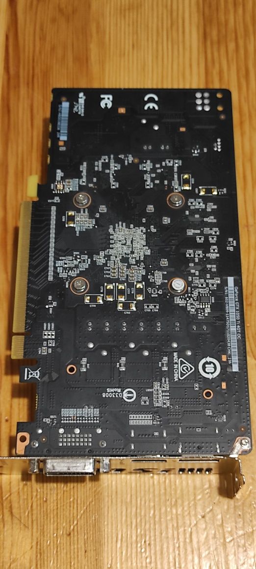 Продавам видео карта GTX 1050TI
