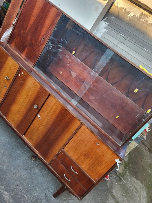 Vitrină de recondiționat