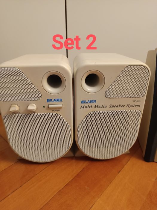 Boxe Calculator sau laptop