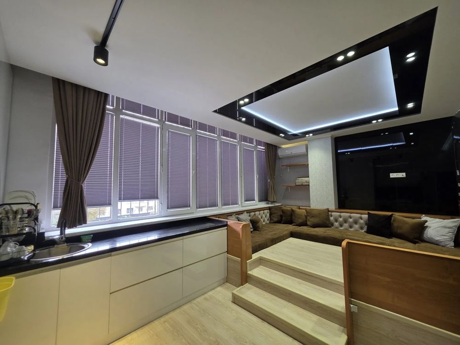 ( К42 ) СРОЧНО Продается 5-ком квартира на Шота Руставели