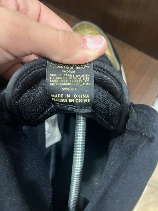 Jordan 1 gold fara cutie