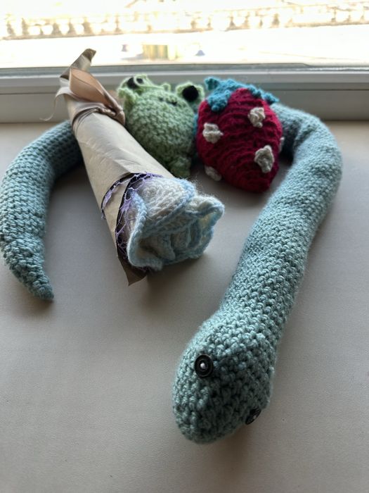 Вязаные игрушки ручной работы