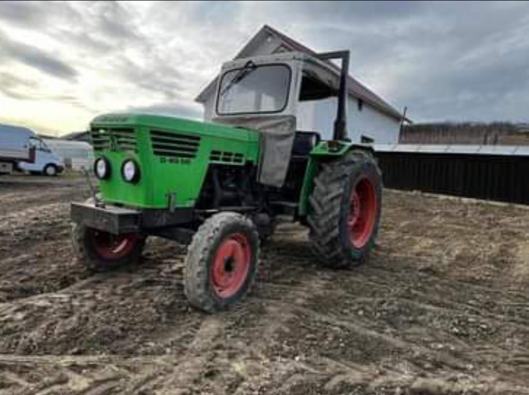 Vând tractor deutz