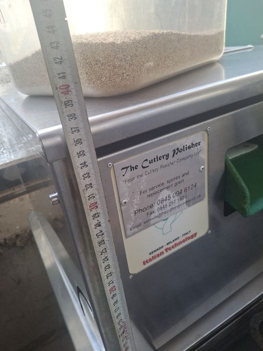 Машина за полиране на прибори