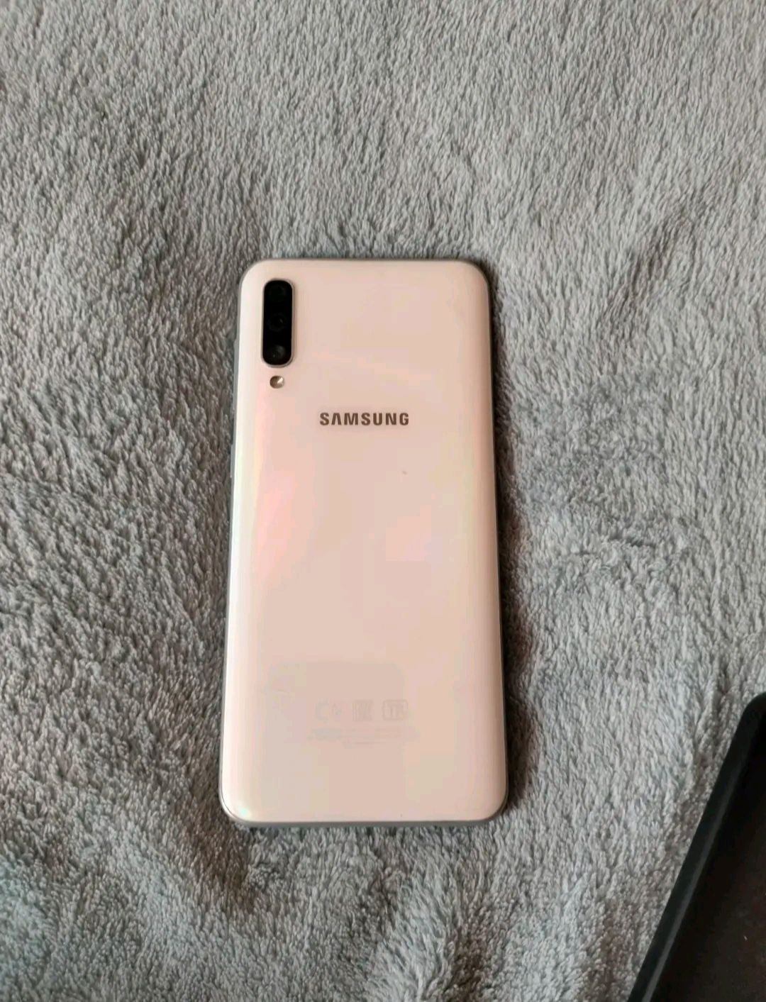 Samsung galaxy A50