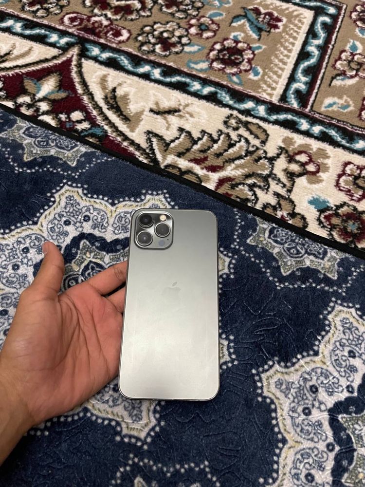 Iphone 12 pro max sotiladi