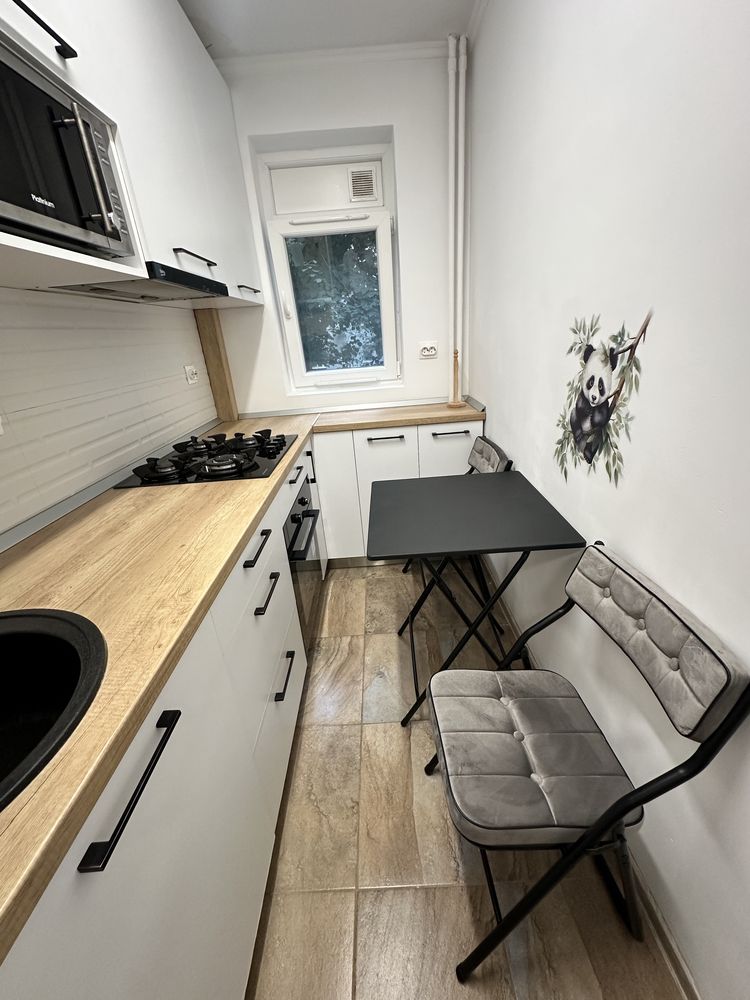 Apartament 2 camere Berceni, parcare, mobilat modern- AC-loc parcare