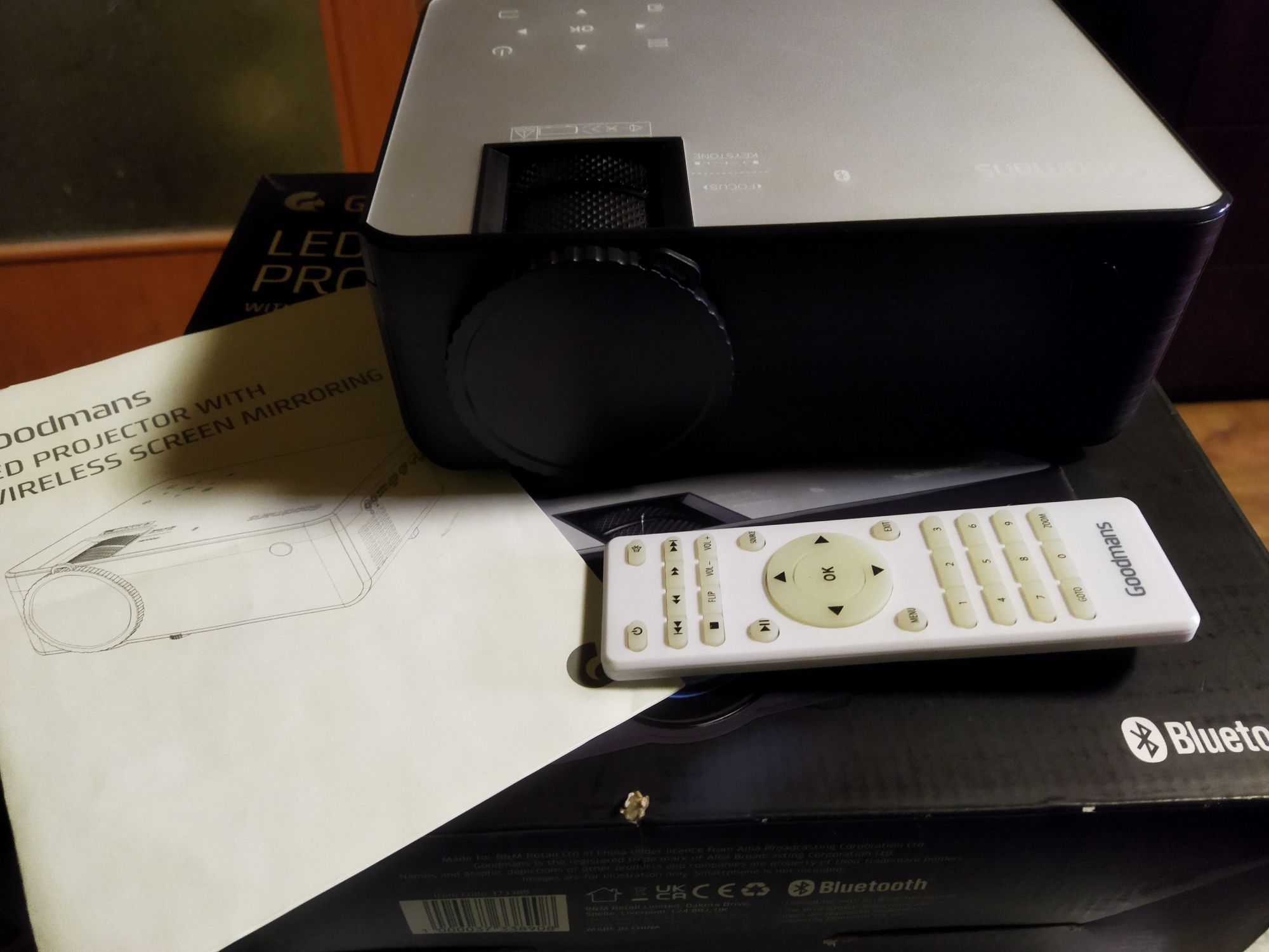 LED Projector Bluetooth