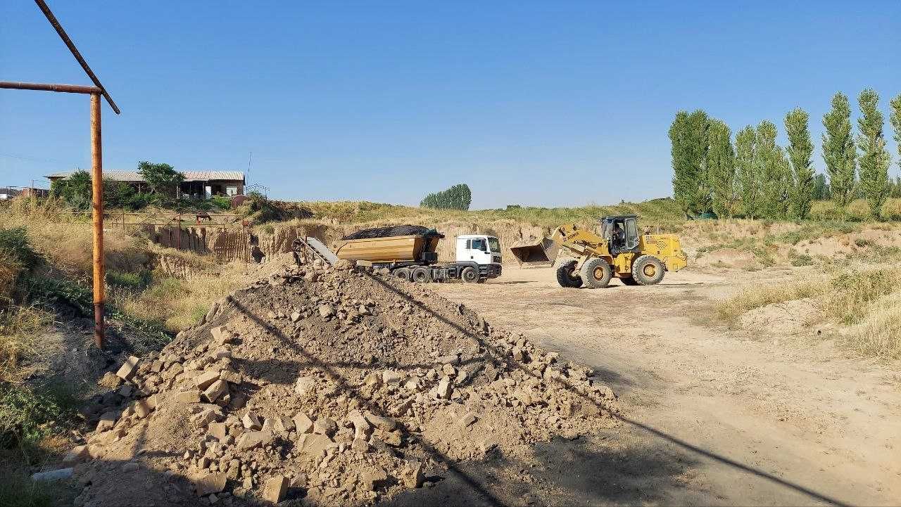 Паркент Сой буйида котеж учун Кучмас мулк 2.0 га ер хисобида сотилади.