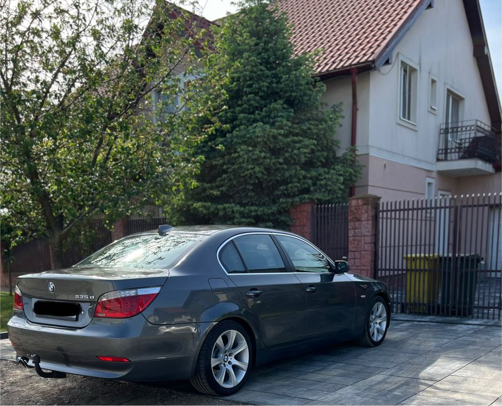 Bmw 535d motor de 3000 biturbo 272 cp.