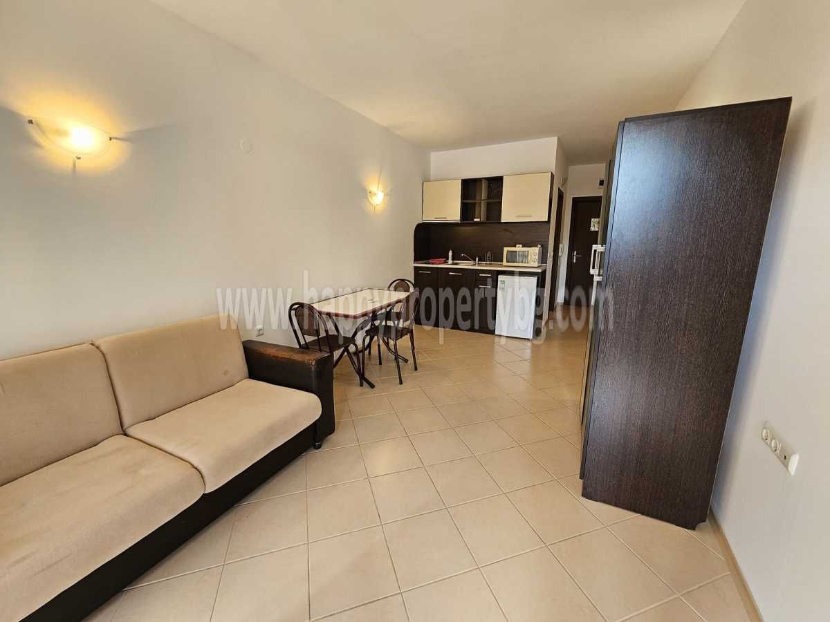 Продава се Едностаен апартамент в к.к. Слънчев бряг - 43 кв.м за 977 €/кв.м - Снимка #1