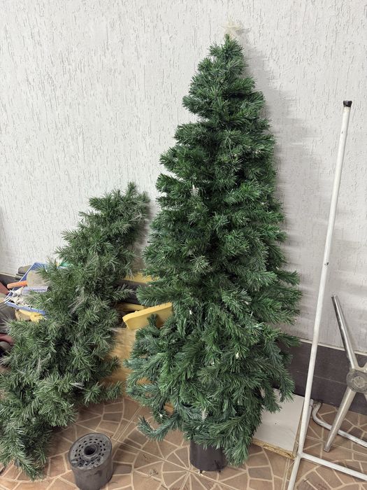 Продам новогодние ёлки