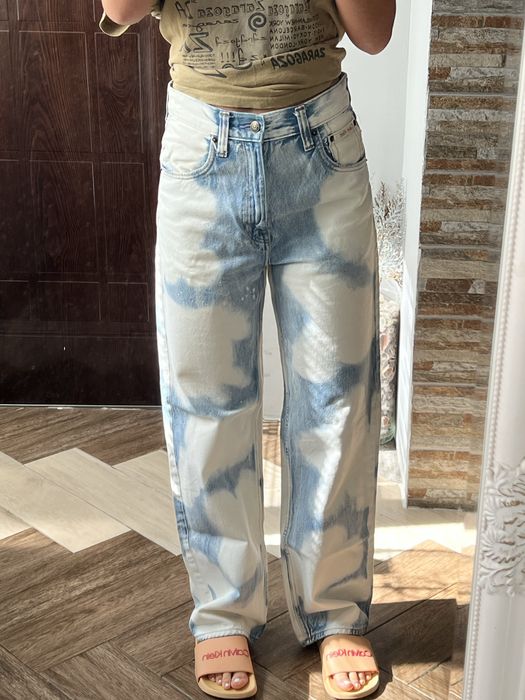 Дънки Calvin Klein